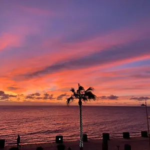 https://magnifico-apartamento-vistas-increibles-al-oceano.in-canary-islands.com