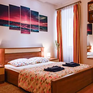Charming Marine Style Appartamento Cres